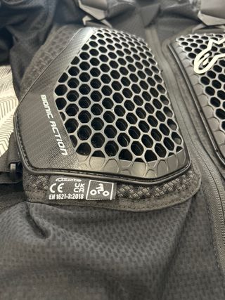 Chaqueta Alpinestars Bionic Action V2. Talla M