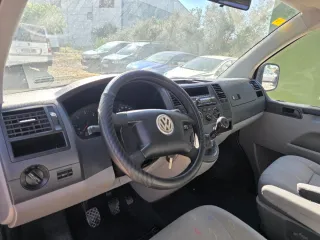 Volkswagen Transporter T5 2006
