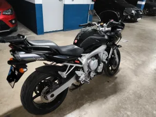 Yamaha FZ6 S1