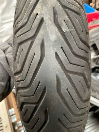 Rueda Michelin City Grip 140/70-14