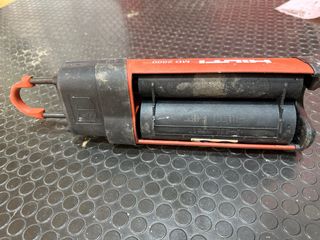 Pistola Hilti MD 2000 para químicos