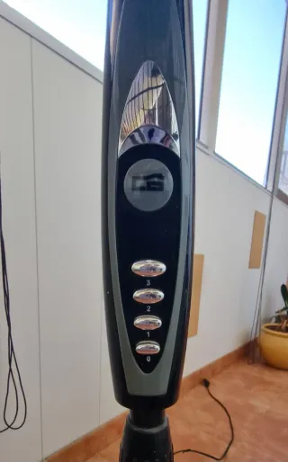 2 Ventiladores de Pie Orbegozo y suelo 26e los dos