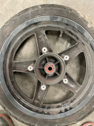 Rueda Scooter Michelin 120/70-15