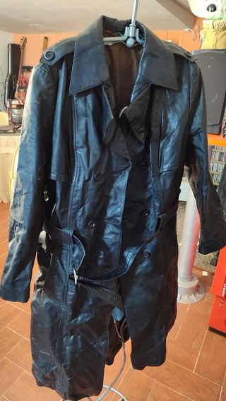 Chaqueta de cuero negra