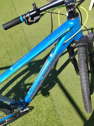 Bicicleta Montaña Azul Rodado 29 ¡COMO NUEVA!