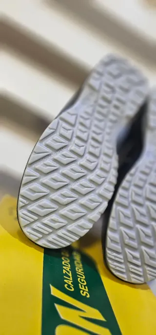 Zapatos de Seguridad Panter Zion S2 T39