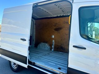 Ford Transit 2020 L2H2 Furgón