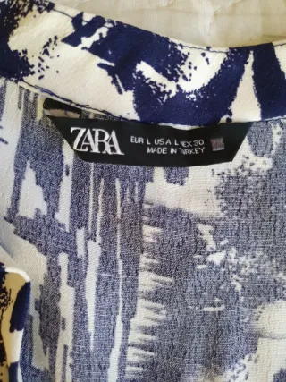 Vestido Zara azul y blanco. Da talla.
