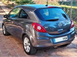 OPEL CORSA 1.2 Expression START STOP - 3P. DE 2013
