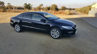 Volkswagen Passat CC 2011