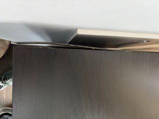 Escritorio negro madera y metal