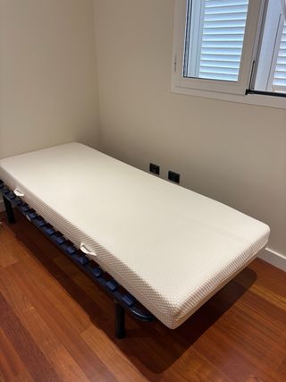 Somier Nikolin y Colchón abygda ikea