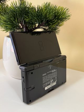 Nintendo DS Lite Negra + Accesorios
