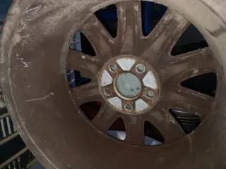 Llanta Nissan Primera P12 2004