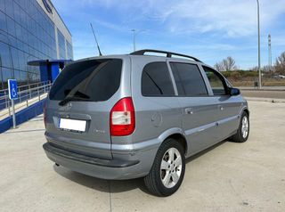 Opel Zafira 2005