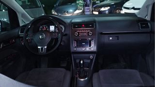 Volkswagen Touran 2012