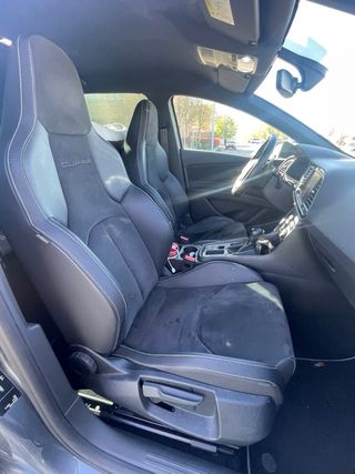 Seat Leon Cupra ST 300 4drive
