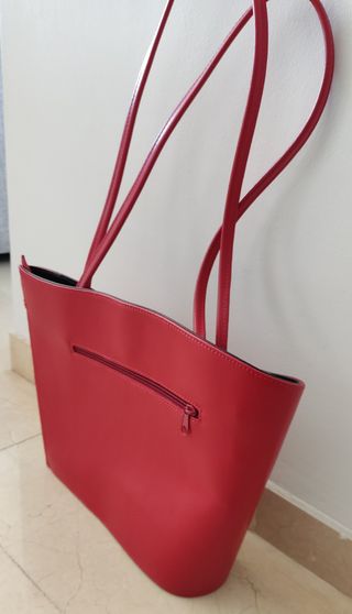 Bolso rojo minimalista Paris