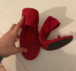 Ballerine rosse mai usate