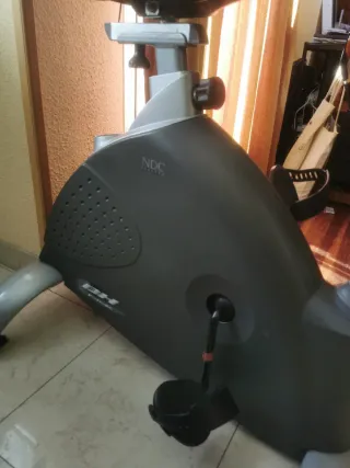 Bicicleta Estática BH Fitness NDC Program
