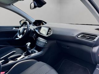 Peugeot 308 5p Style 1.6 BlueHDi 100