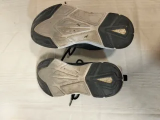 Zapatillas Puma 35 Negras y Grises