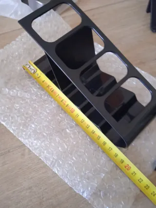 Supporto per router WiFi e accessori