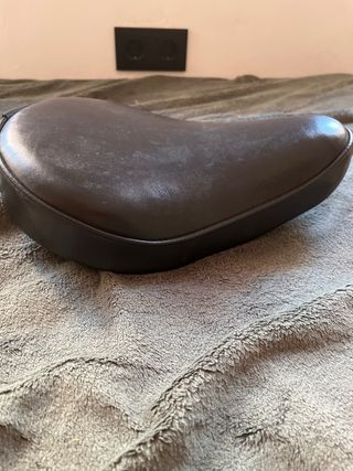 Asiento Moto Custom Negro
