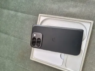 Google Pixel 9 Pro Fold Negro/Violeta