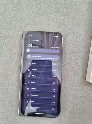 Google Pixel 9 Pro Fold Negro/Violeta