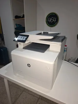 Stampante multifunzione HP Color LaserJet Pro MFP M479fdw