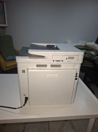 Stampante multifunzione HP Color LaserJet Pro MFP M479fdw