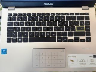Ordenador Asus E410MA Blanco y gris