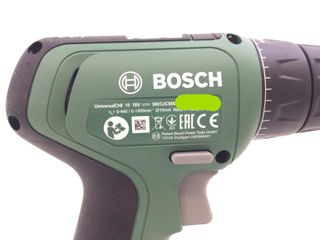 Taladro Bosch UniversalDrill 18