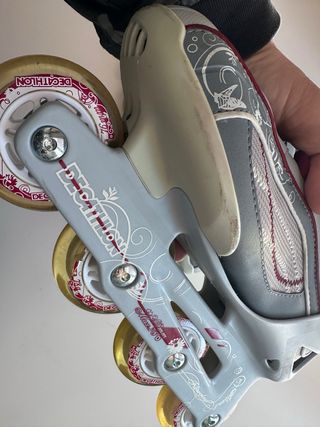Pattini inline Decathlon V300 e protezioni