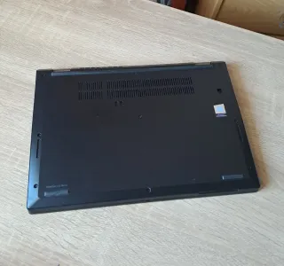 Lenovo ThinkPad i7