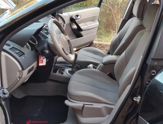 RENAULT MEGANE SEDAN LUXE PRIVILEGE 1.6 16V