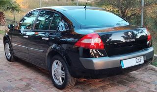 RENAULT MEGANE SEDAN LUXE PRIVILEGE 1.6 16V