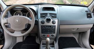 RENAULT MEGANE SEDAN LUXE PRIVILEGE 1.6 16V