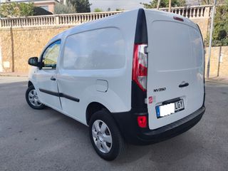 Nissan NV250