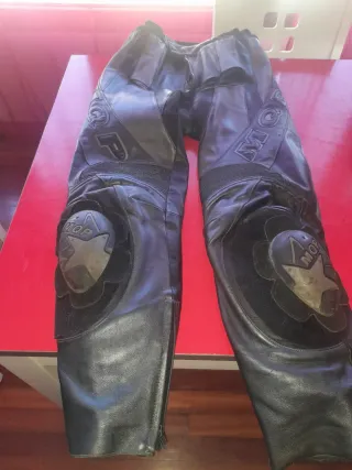 Traje Moto 2 Piezas MQP Talla 48
