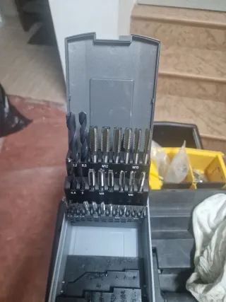 Juegos de brocas y machos Hepyc