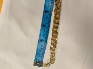 Collana con perle dorate