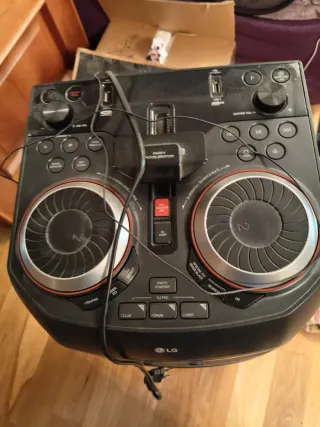 Altavoz LG OK75 Bluetooth 1000W Karaoke DJ