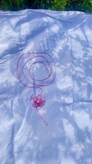 Collana girocollo fiore perline