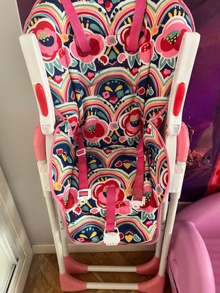Trona infantil tuc tuc con estampado floral