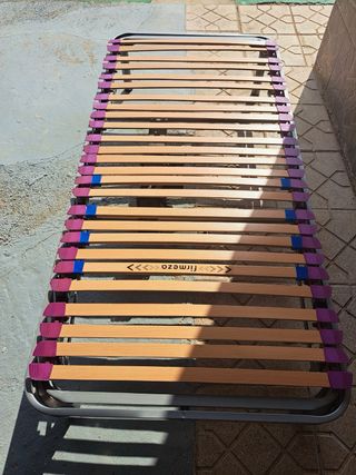 Cama articulada metálica y de madera + colchon