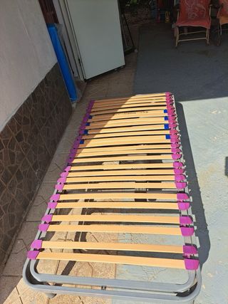 Cama articulada metálica y de madera + colchon