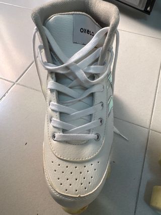 Patines de 4 ruedas blancos