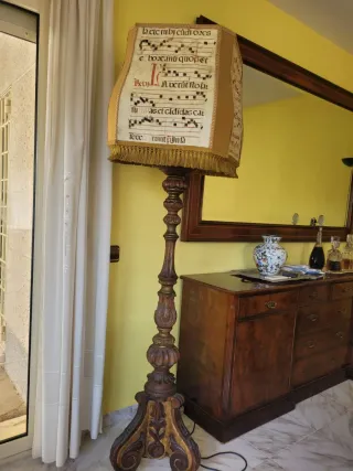 Mueble aparador clásico madera